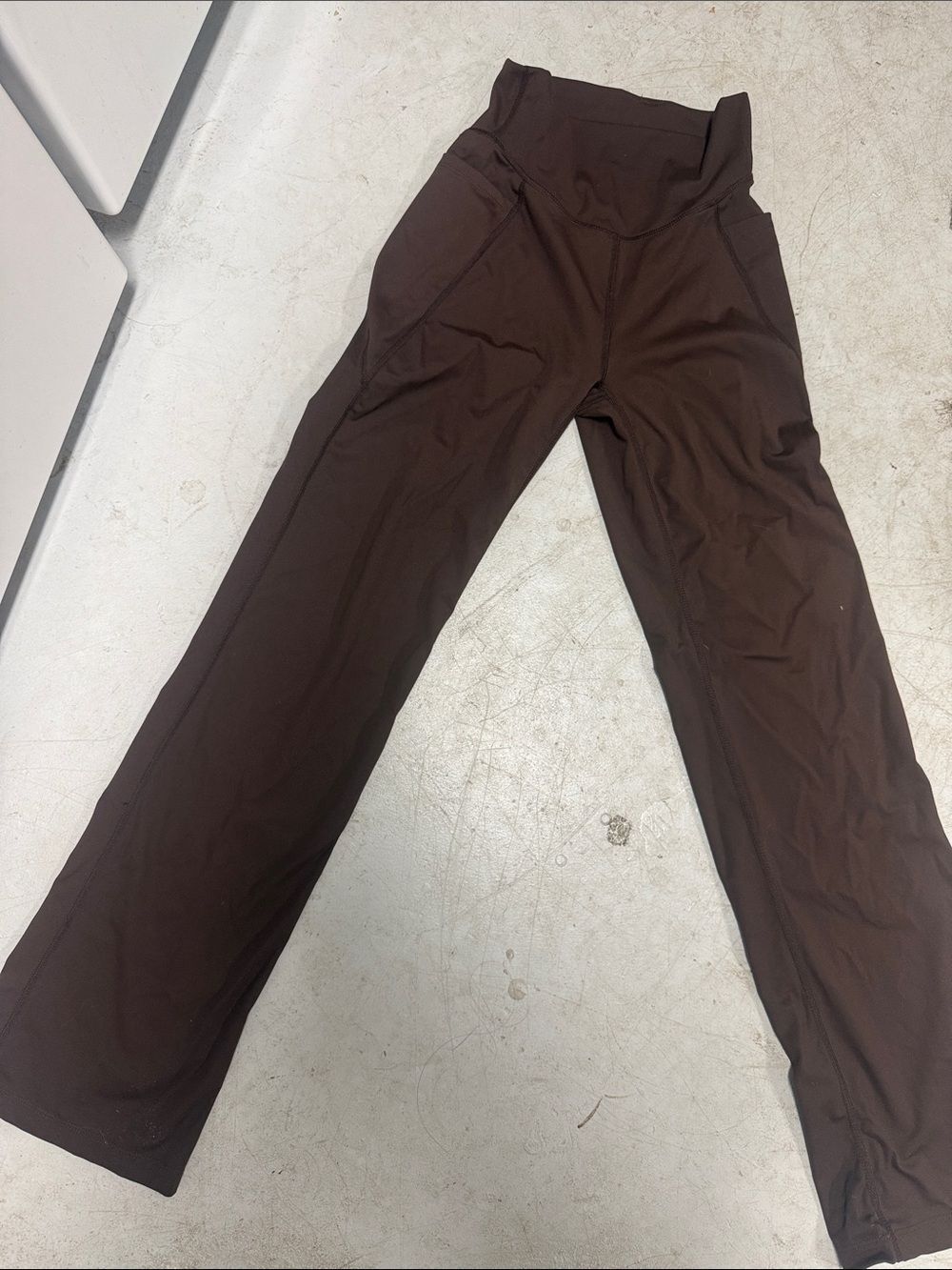 Brown High-Waist Yoga Pants JOCKEY - Size Small - Pockets - LIKE NEW Leggings